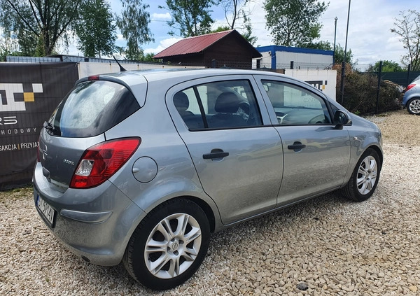 Opel Corsa cena 15950 przebieg: 145000, rok produkcji 2010 z Katowice małe 326